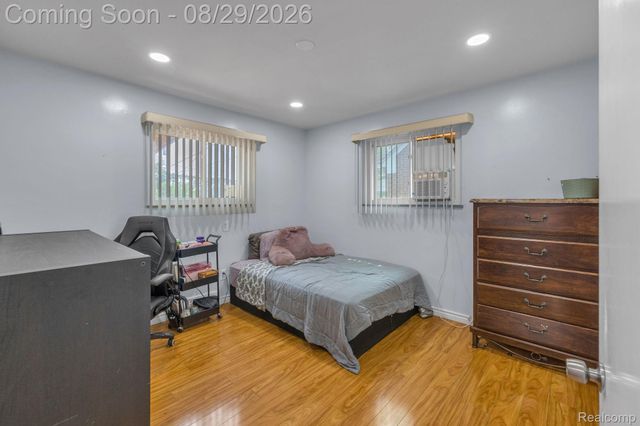 3059 Syracuse Street, Dearborn, MI 48124