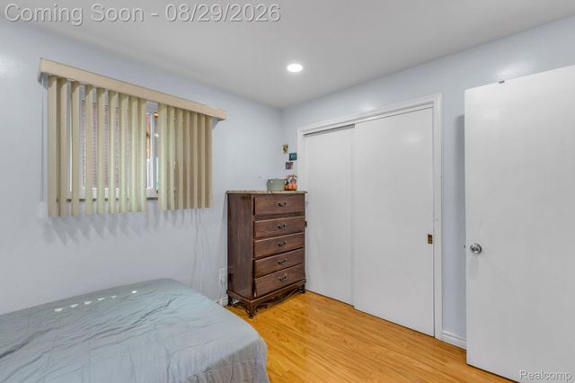 3059 Syracuse Street, Dearborn, MI 48124