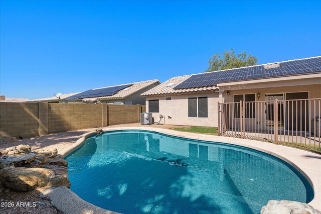 2823 E BLACKHAWK Drive, Phoenix, AZ 85050