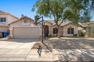 2823 E BLACKHAWK Drive, Phoenix, AZ 85050