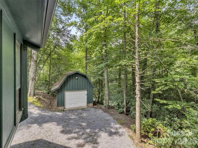 477 Mountain Forest Estate, Sylva, NC 28779