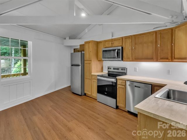 477 Mountain Forest Estate, Sylva, NC 28779