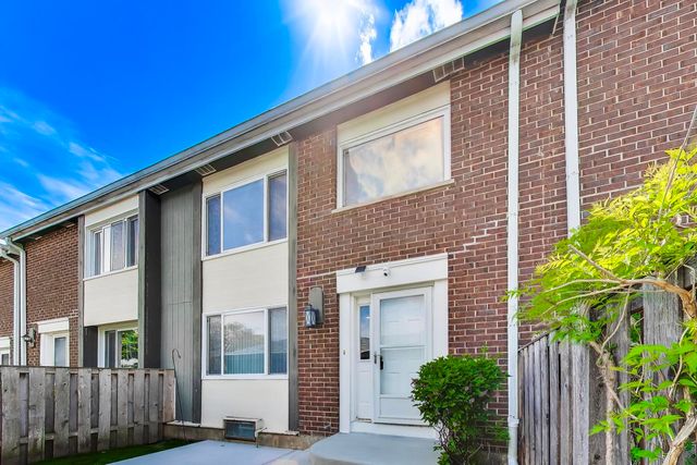 281 DuPage Drive, Bolingbrook, IL 60440