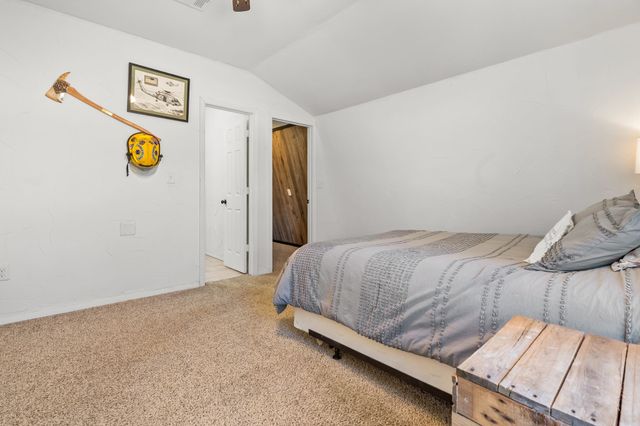 1324 Arrowhead Drive, West Tawakoni, TX 75474