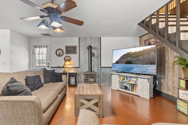 1324 Arrowhead Drive, West Tawakoni, TX 75474