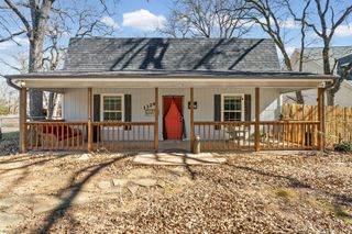 1324 Arrowhead Drive, West Tawakoni, TX 75474