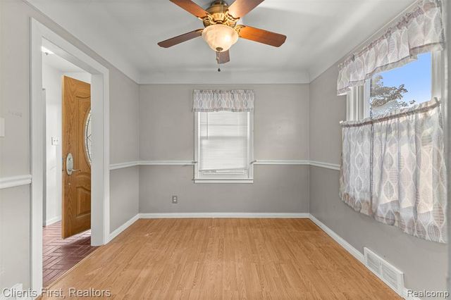 7730 Osage Avenue, Allen Park, MI 48101