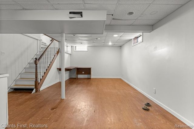 7730 Osage Avenue, Allen Park, MI 48101