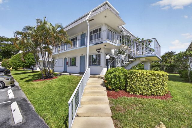 3402 CYNTHIA Lane 201, Lake Worth Beach, FL 33461