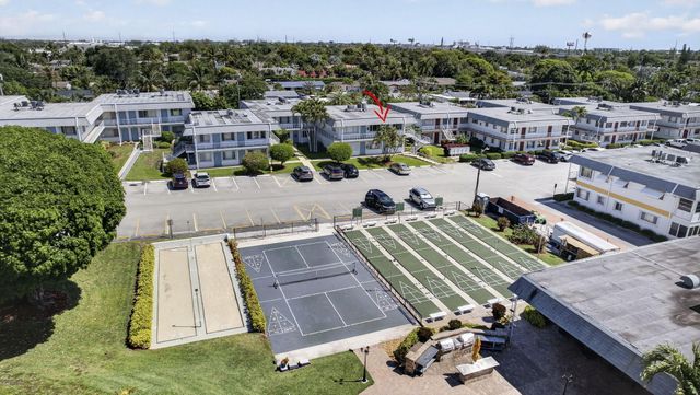 3402 CYNTHIA Lane 201, Lake Worth Beach, FL 33461