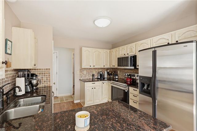 2580 Hickory Drive, Easton, PA 18040