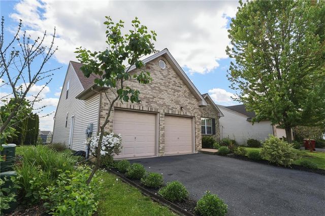 2580 Hickory Drive, Easton, PA 18040