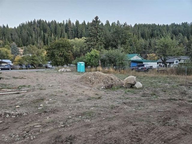 621 S State Ave, Newport, WA 99156