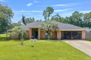 3329 Sunset Bayou Dr, Milton, FL 32583