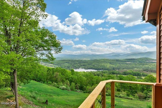 61 Fire Tower Road, Cambridge, NY 12816