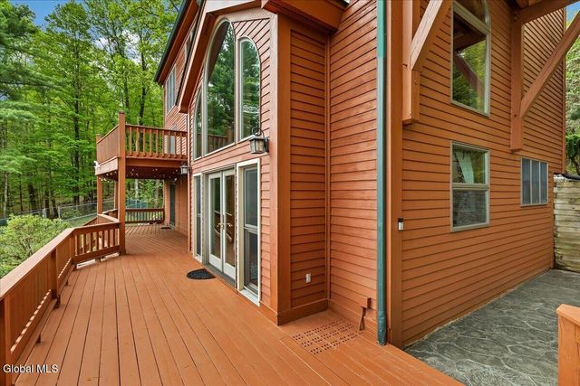 61 Fire Tower Road, Cambridge, NY 12816