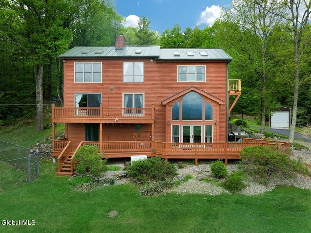 61 Fire Tower Road, Cambridge, NY 12816