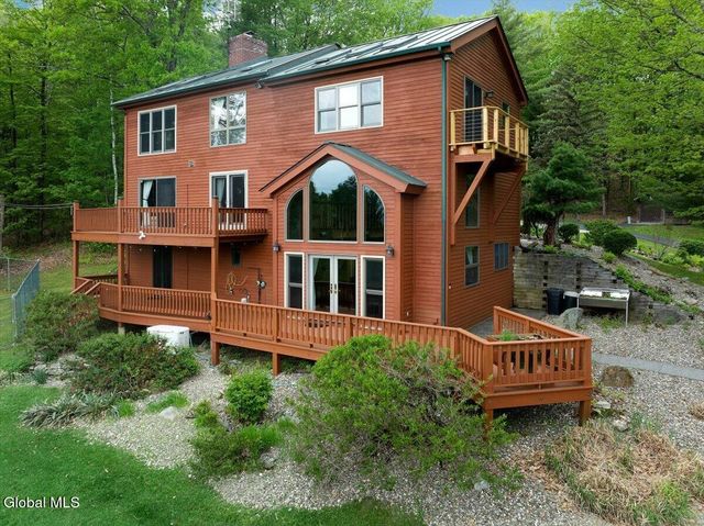61 Fire Tower Road, Cambridge, NY 12816