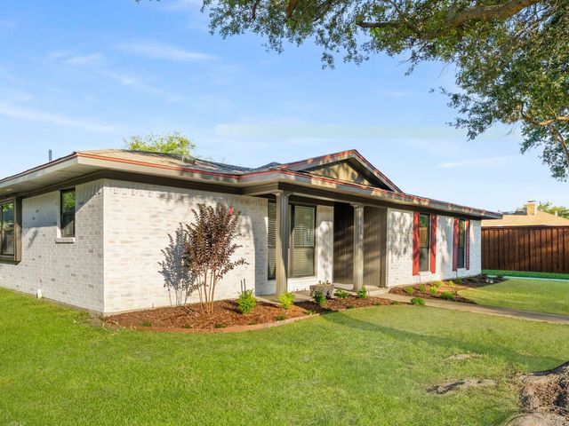 1713 Sam Houston Drive, Garland, TX 75042