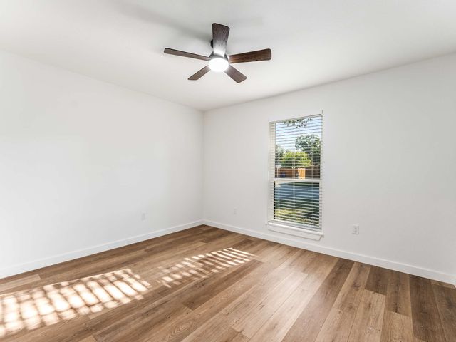 1713 Sam Houston Drive, Garland, TX 75042