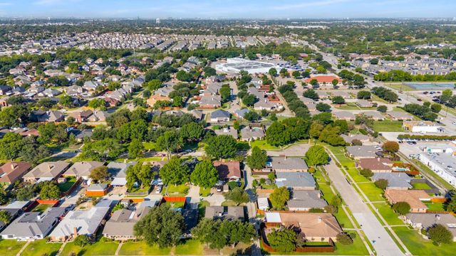 1713 Sam Houston Drive, Garland, TX 75042