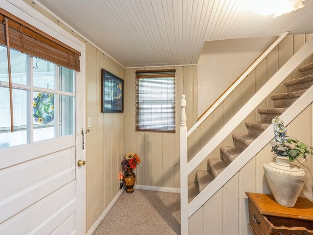 110 E 20th Street N, Newton, IA 50208