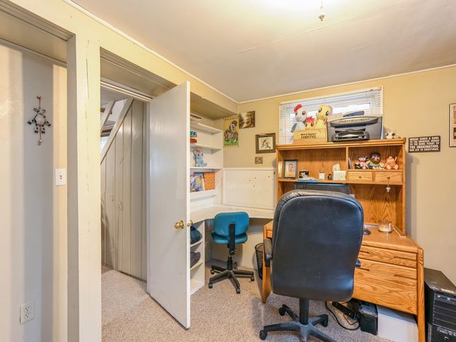 110 E 20th Street N, Newton, IA 50208