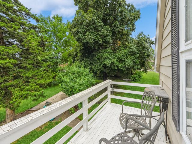 110 E 20th Street N, Newton, IA 50208