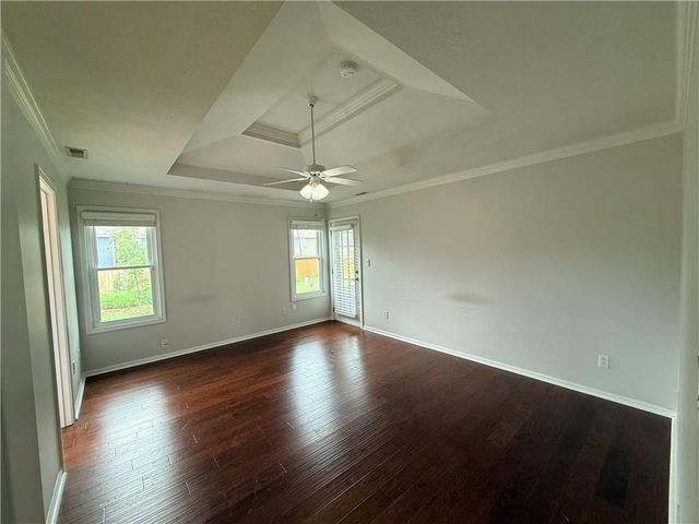 927 Jasara Circle, Baldwin City, KS 66006