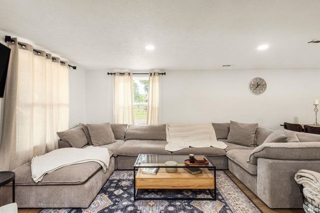22769 Lake Shore Drive, Elkhart, IN 46514