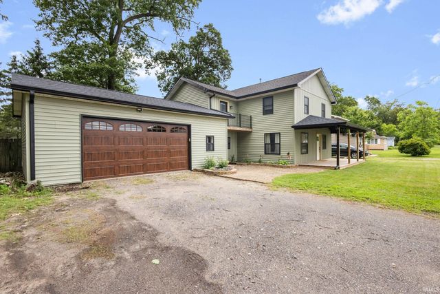 22769 Lake Shore Drive, Elkhart, IN 46514