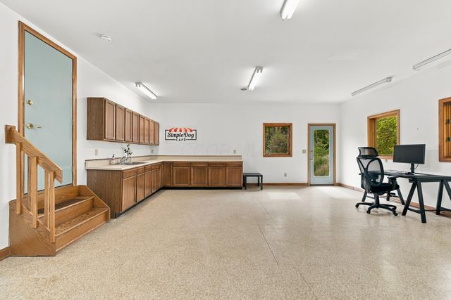 7077 Duncans Glen Drive, Westerville, OH 43082