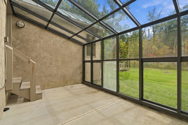 7077 Duncans Glen Drive, Westerville, OH 43082