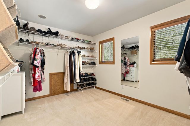 7077 Duncans Glen Drive, Westerville, OH 43082