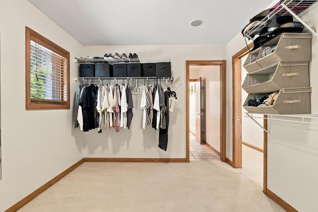 7077 Duncans Glen Drive, Westerville, OH 43082