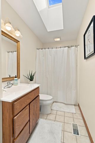 7077 Duncans Glen Drive, Westerville, OH 43082
