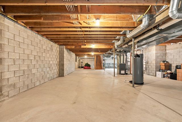 7077 Duncans Glen Drive, Westerville, OH 43082