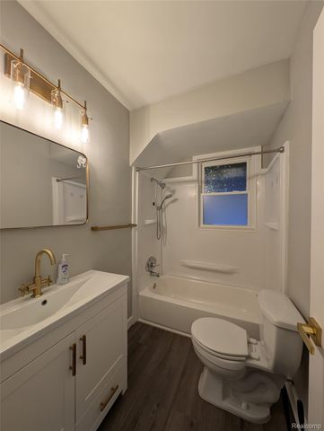 263 W Ann Arbor Avenue, Pontiac, MI 48340