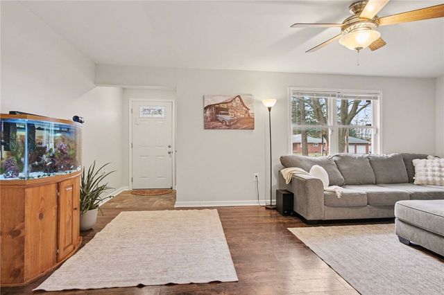 816 Klem Rd, Webster, NY 14580