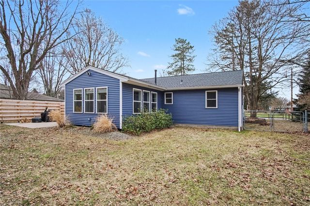 816 Klem Rd, Webster, NY 14580