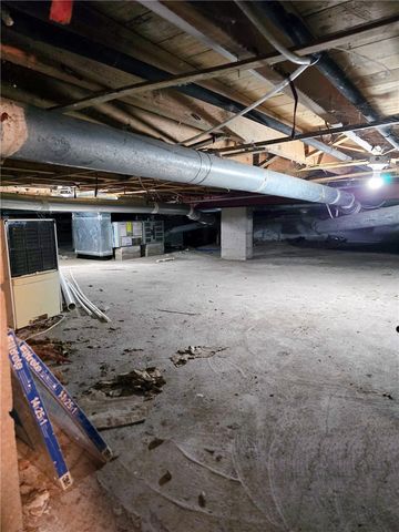 816 Klem Rd, Webster, NY 14580