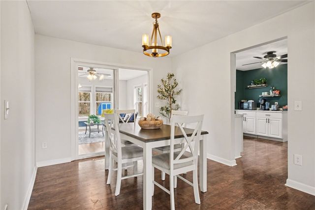 816 Klem Rd, Webster, NY 14580