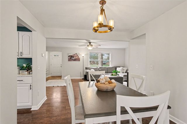 816 Klem Rd, Webster, NY 14580