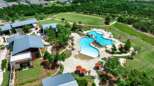 151 Starfire DR, Dripping Springs, TX 78620