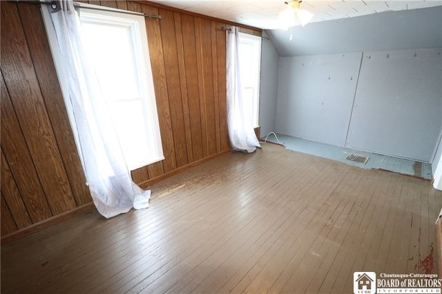 373 Lake Shore Drive West, Dunkirk, NY 14048