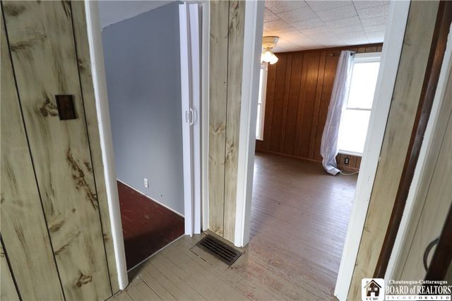 373 Lake Shore Drive West, Dunkirk, NY 14048