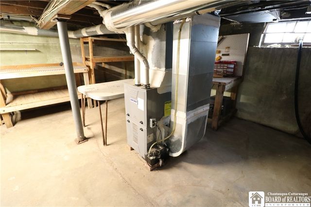 373 Lake Shore Drive West, Dunkirk, NY 14048