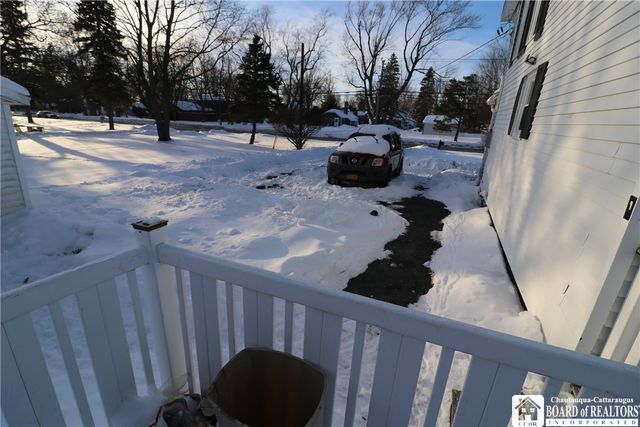 373 Lake Shore Drive West, Dunkirk, NY 14048