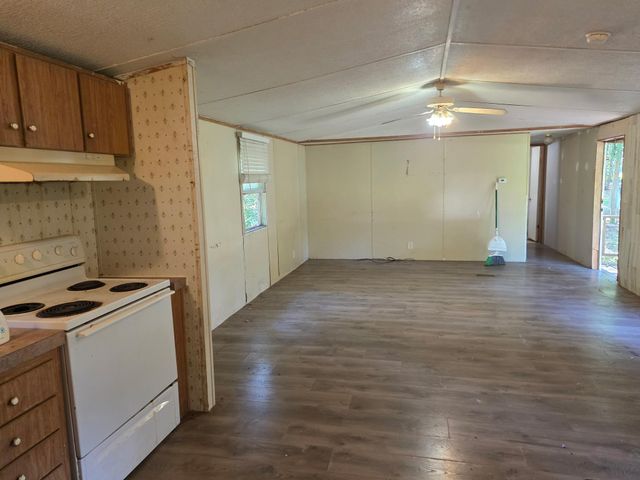 25356 Pine Knob Drive, Cleveland, TX 77328