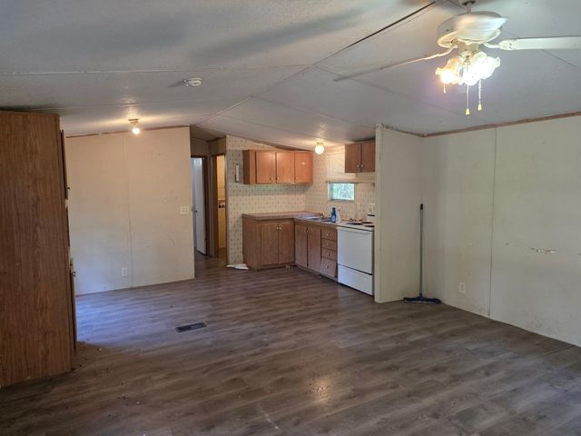25356 Pine Knob Drive, Cleveland, TX 77328